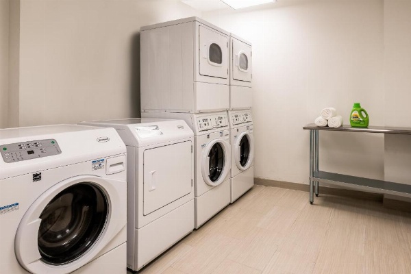 Holiday Inn Brooklyn Downtown image 19